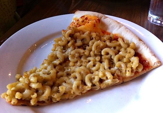 mac_n_cheese_pizza